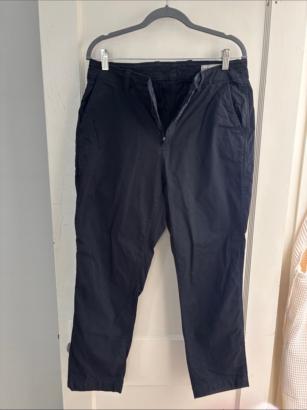 GAP Women's Straight-Leg Pants - Black